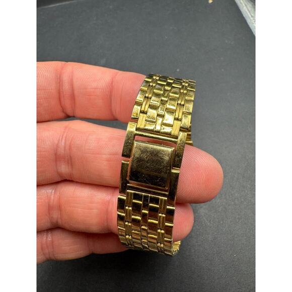 Vintage Seiko SX Tank Quartz Watch Unisex Gold Tone Black Dial V701-5G20 main image 5